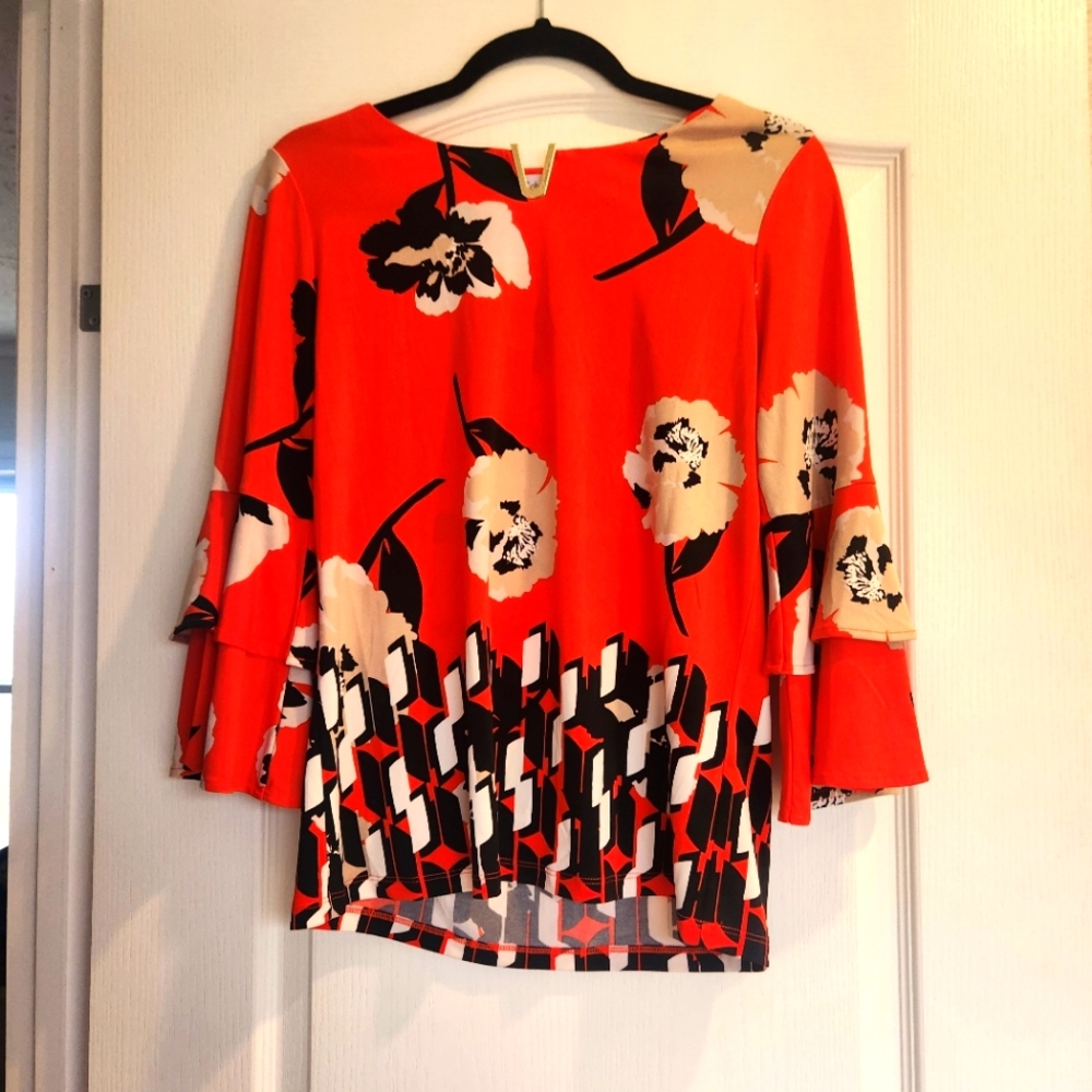 Calvin Klein Womens shirt size S EUC